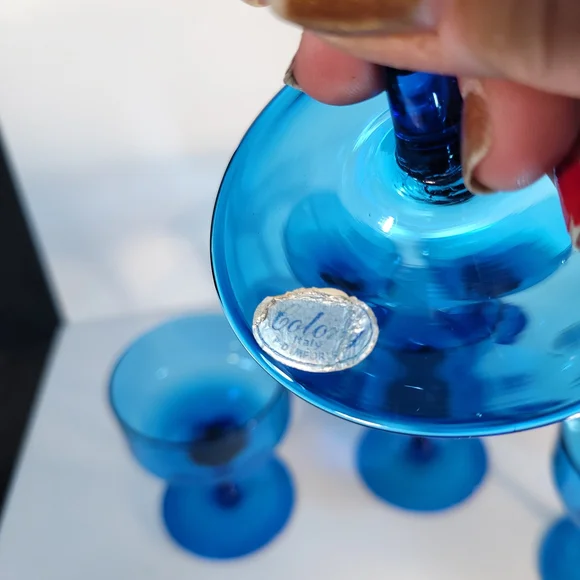 Mid-Century Aqua Blue Glass Coupes - Picture 6 of 9